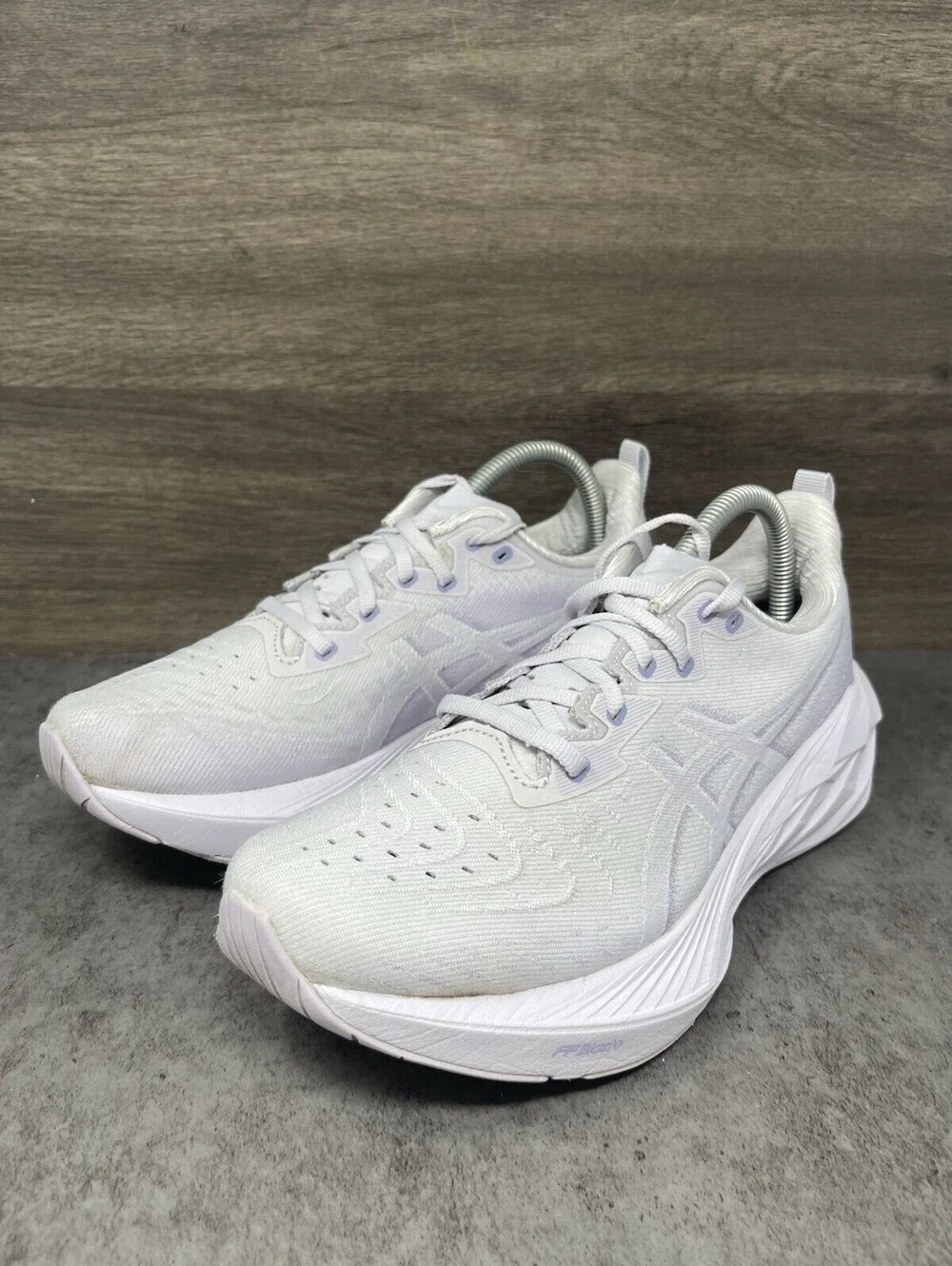 Asics Novablast 4 Sneakers Womens Size 8.5 Lilac Purple Athletic Running